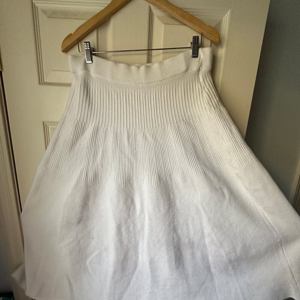 Heavyweight White Knitted Skirt